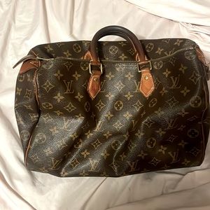 Louis Vuitton Speed 40